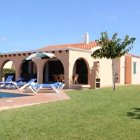 Golondrinas Cala'N Bosch (Menorca)