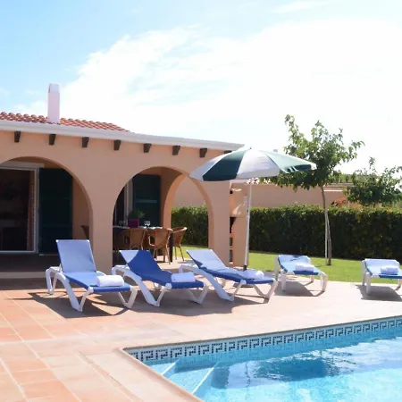 Golondrinas Cala'N Bosch (Menorca)