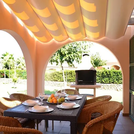 Villa Golondrinas Cala'N Bosch (Menorca)