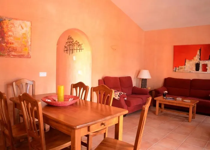 Golondrinas Cala'N Bosch (Menorca)