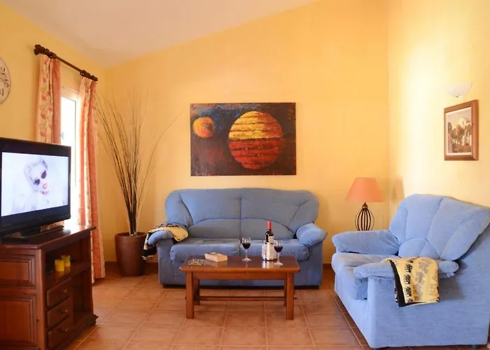 Golondrinas Villa Cala'N Bosch (Menorca)